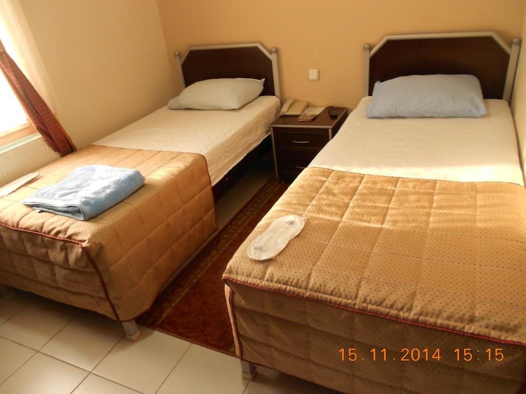 Yasar Hotel Sultandagi Room photo