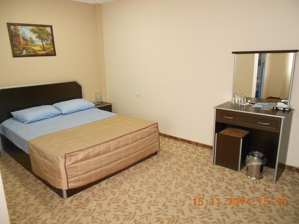 Yasar Hotel Sultandagi Room photo